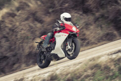 Prueba MV Agusta F3 675 A2 2020: genuina italiana para cualquier novel 23 MV Agusta F3 675 A2 prueba 9