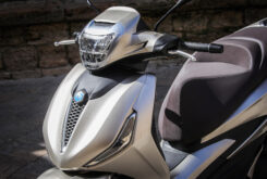 Piaggio Beverly 300 2021 estaticas (23)