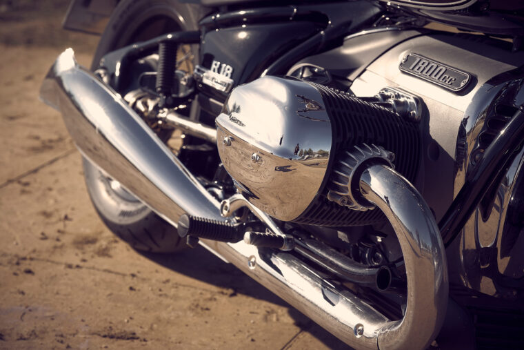 Video-prueba-BMW-R18-2021-detalles-16