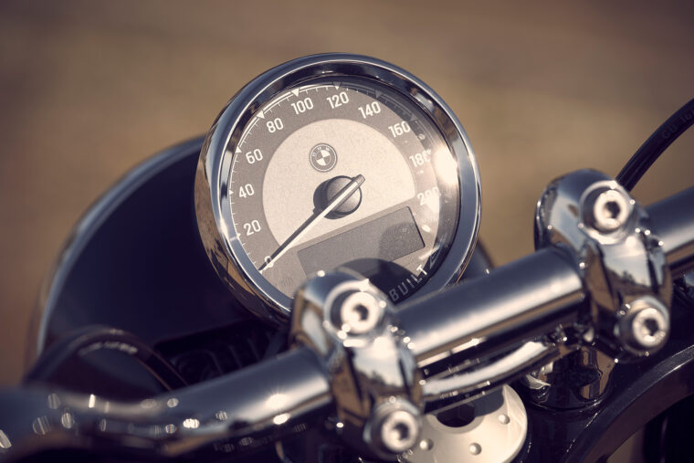 Video-prueba-BMW-R18-2021-detalles-17