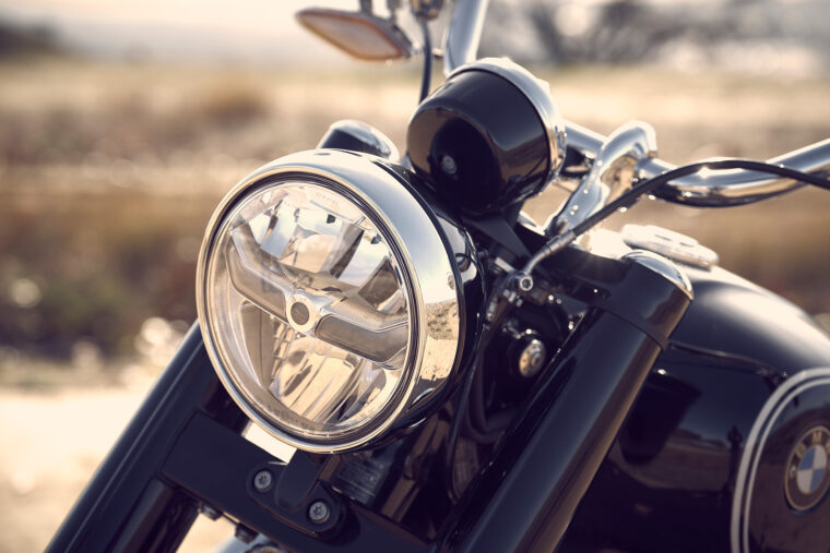 Video-prueba-BMW-R18-2021-detalles-3