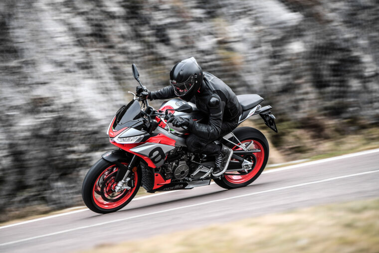 Aprilia-Tuono-660-2021-dinamicas (72)