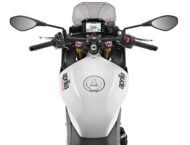 Aprilia Tuono V4 2021 blanca (3)