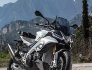 Aprilia Tuono V4 2021 estaticas (29)