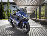 KYMCO Xciting S 400 2021 12 KYMCO Xciting S 400 2021 ambiente (2)