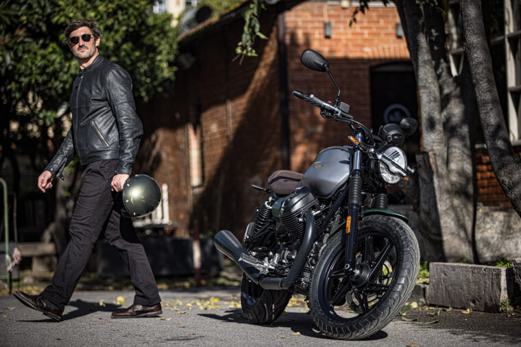 Moto-Guzzi-V7-Stone-Centenario-2021 (21)