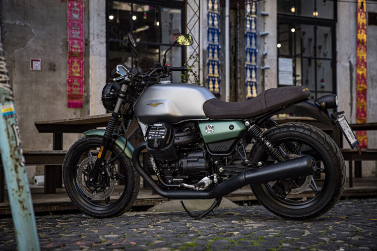 Moto-Guzzi-V7-Stone-Centenario-2021 (29)