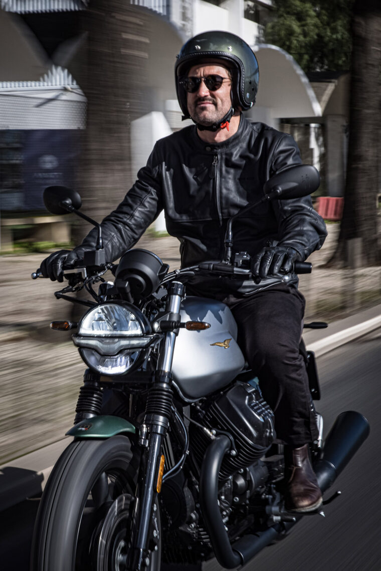 Moto Guzzi V7 Stone Centenario 2021 (32)