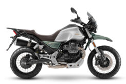 Moto Guzzi V85 TT Centenario 2021