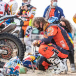 Brabec vence por delante de Barreda y aprieta el Dakar 2021; Benavides, nuevo líder 2 Toby Price abandona el Dakar 2021 tras una dura caída