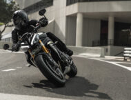 Triumph Speed Triple 1200 RS 2021 13 Triumph Speed Triple 1200 RS accion 13