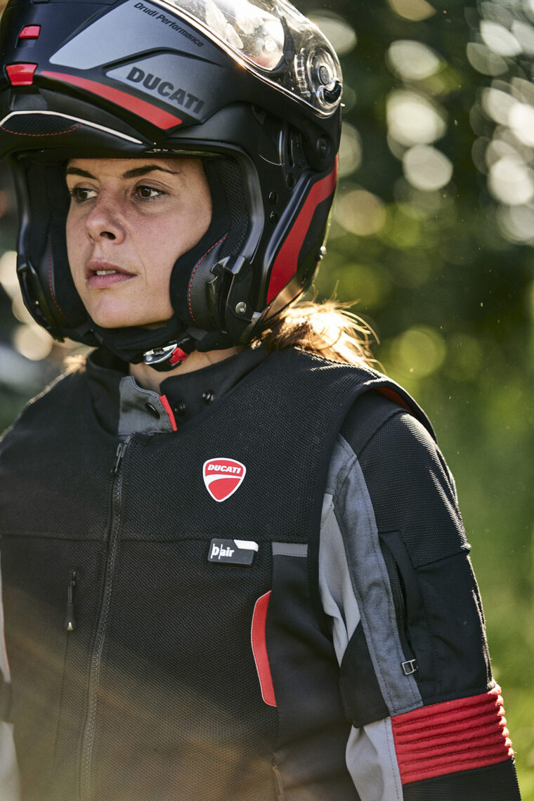 Ducati-Smart-Jacket (6)