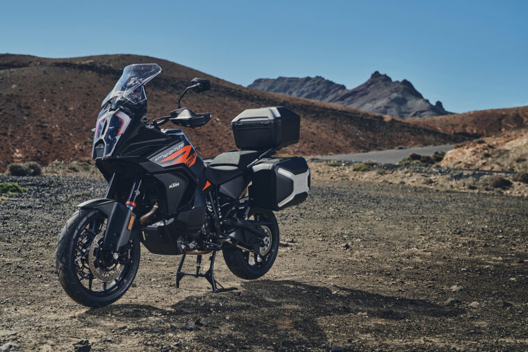 KTM 1290 Super Adventure S 2021 - Estaticas - 7