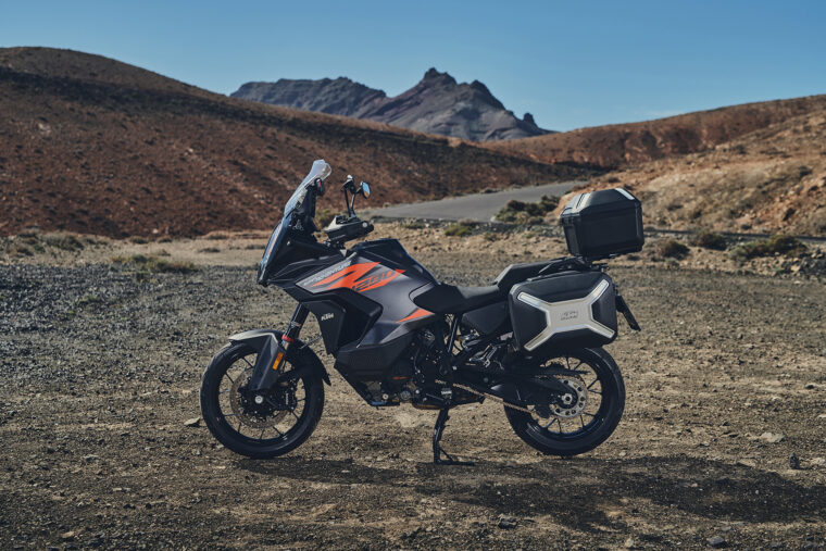 KTM 1290 Super Adventure S 2021 - Estaticas - 8