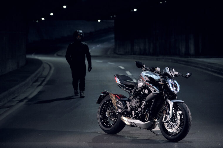 MV-Agusta-Dragster-RR-SCS (2)