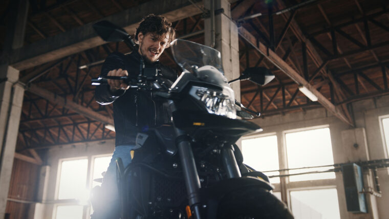 Morton-Motorcycle (3)