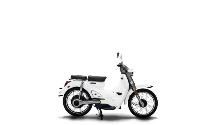 Morton-Motorcycle-CUBERTINO-WHITE