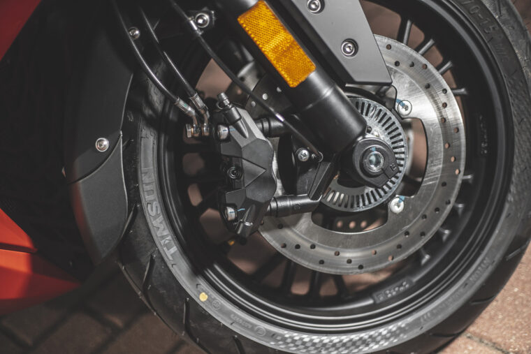 WOTTAN STORM-S LE-6518