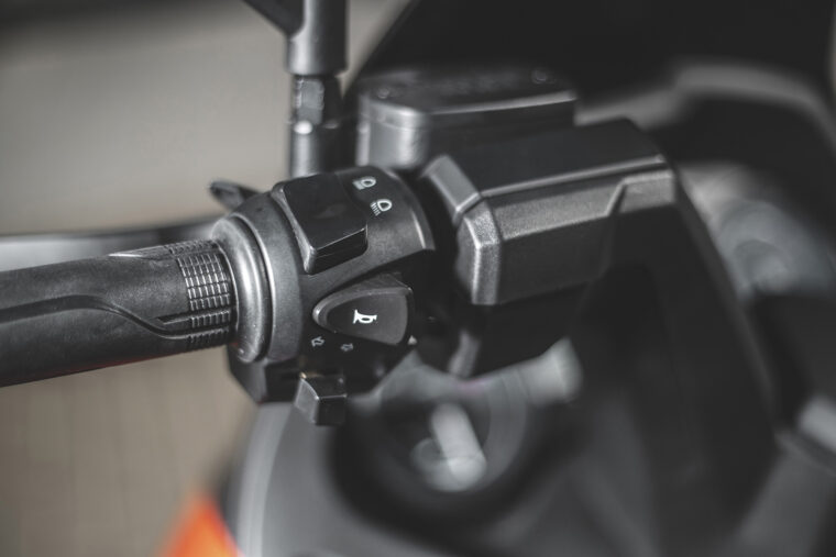 WOTTAN STORM-S LE-6604