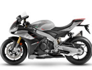 Aprilia RSV4 2021 4