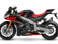 Aprilia RSV4 Factory 2021 4