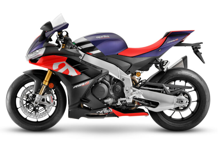 Aprilia-RSV4-Factory-2021-8