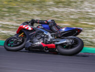 Aprilia RSV4 Factory 2021 prueba 13