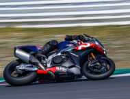 Aprilia RSV4 Factory 2021 prueba 37