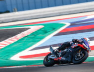 Aprilia RSV4 Factory 2021 prueba 40