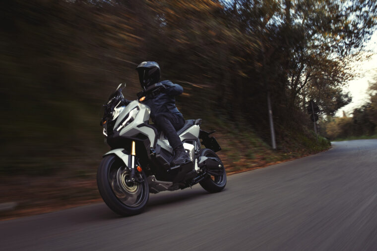 Honda-X-ADV-2021 (2)