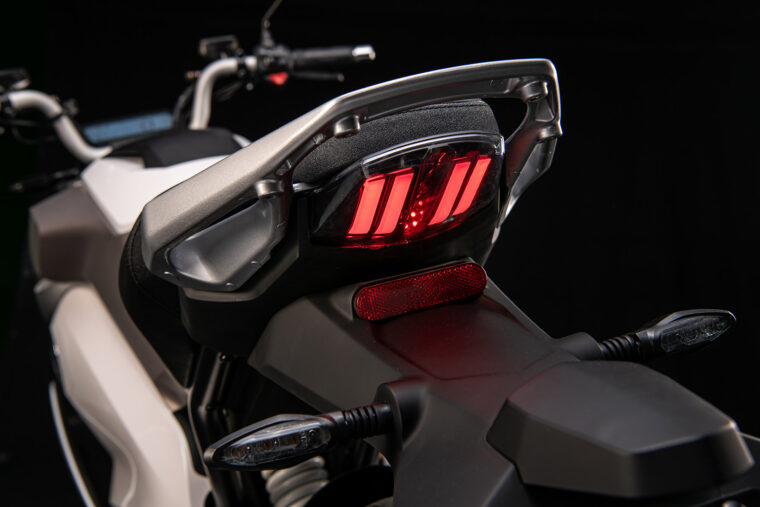 Super-Soco-TS-Street-Hunter-2021-detalles (3)