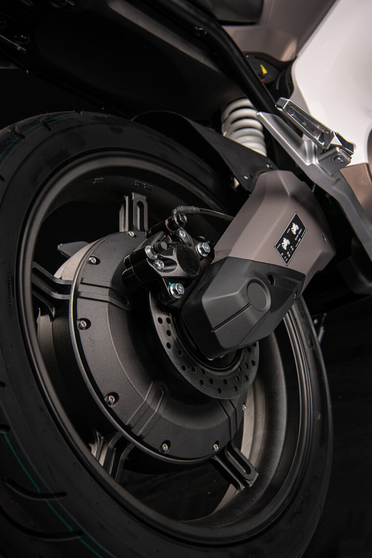 Super-Soco-TS-Street-Hunter-2021-detalles (6)