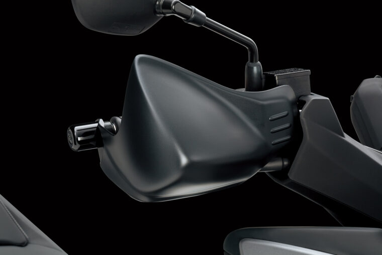 Suzuki-Burgman-400-2021 (18)