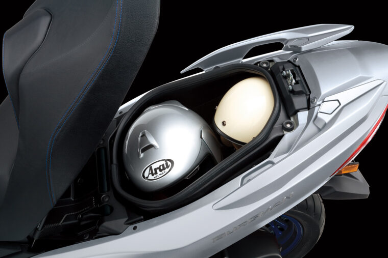 Suzuki-Burgman-400-2021 (37)