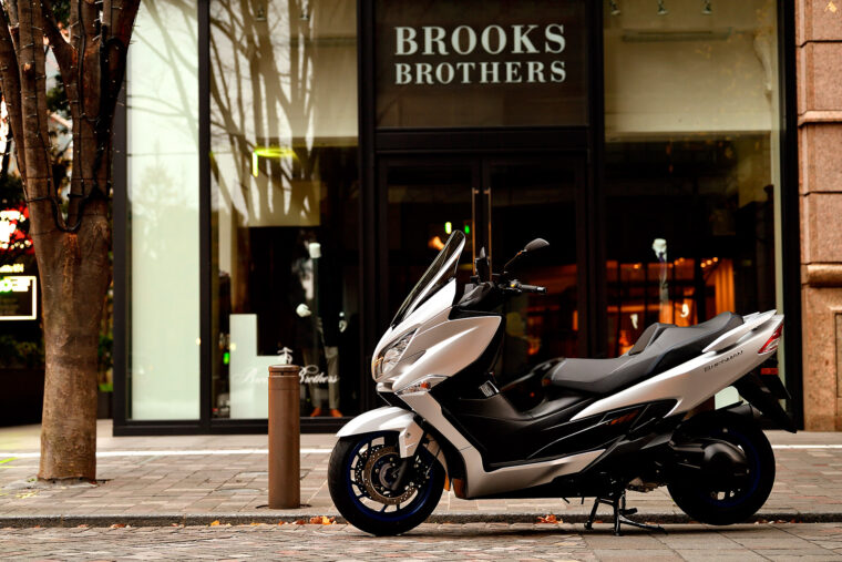 Suzuki-Burgman-400-2021-accion (27)