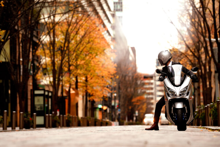 Suzuki-Burgman-400-2021-accion (32)