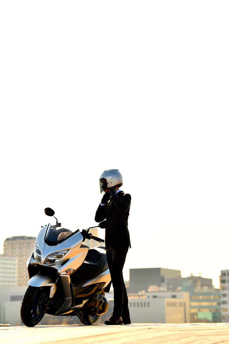 Suzuki-Burgman-400-2021-accion (44)