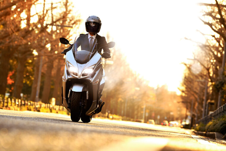 Suzuki-Burgman-400-2021-accion (51)