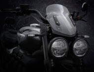 Triumph Rocket 3 R Black y GT Triple Black: Detalles, precios, fotos y vídeo de las ediciones especiales 18 Triumph Rocket 3 GT Triple Black 2021 detalles (1)