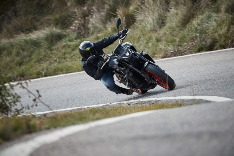 Yamaha-MT-09-2021_prueba (48)