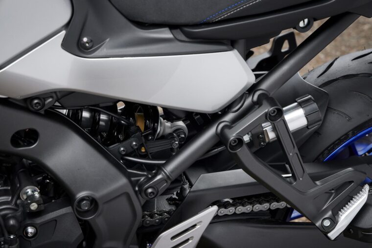 Yamaha-Tracer-9-GT-2021-prueba-MBK-detalles (7)