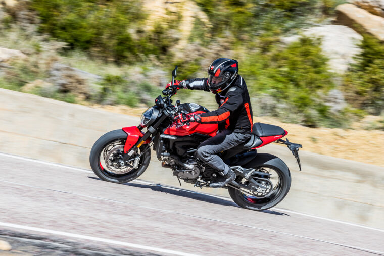 Ducati Monster 2021 Prueba Opinión - 29
