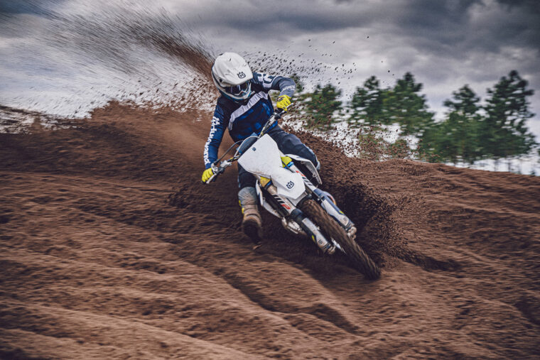 Husqvarna-TC-250-2022-motocross (5)