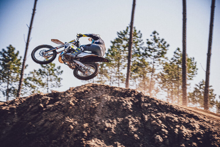 Husqvarna-TC-250-2022-motocross (7)