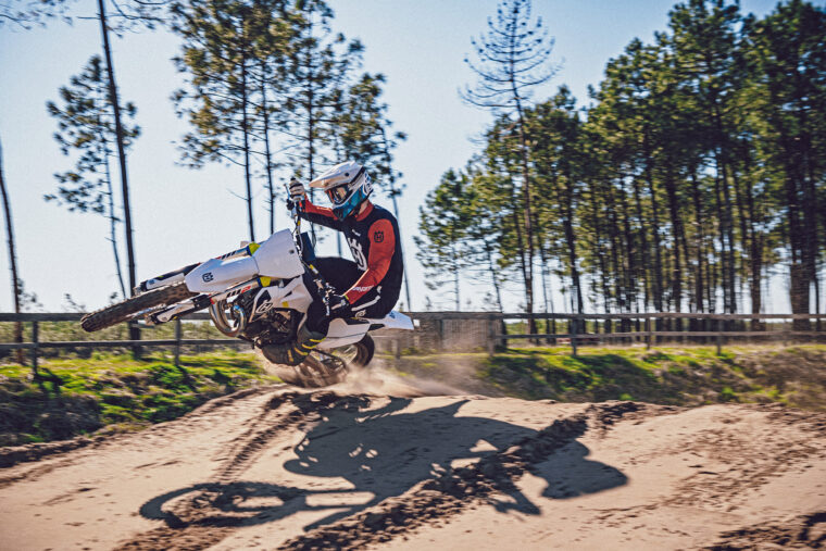 Husqvarna-TC-250-2022-motocross (9)