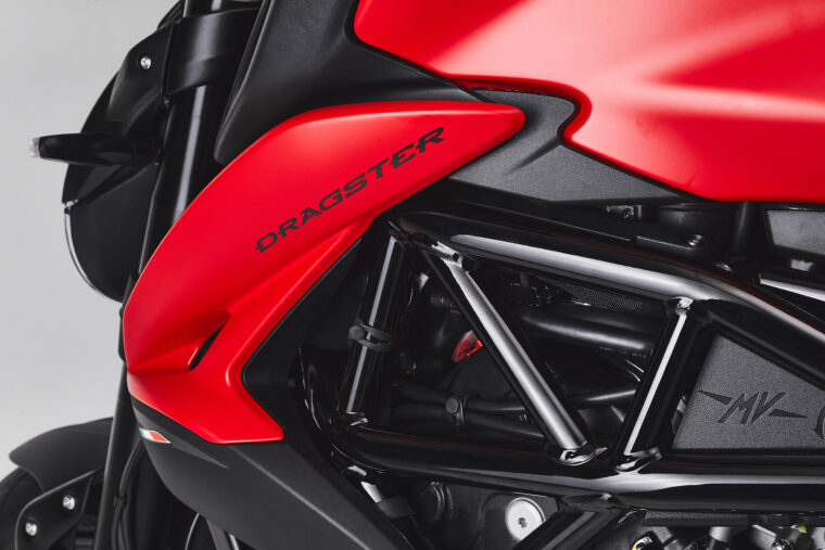 MV-Agusta-Dragster-800-Rosso-2021-detalles (16)