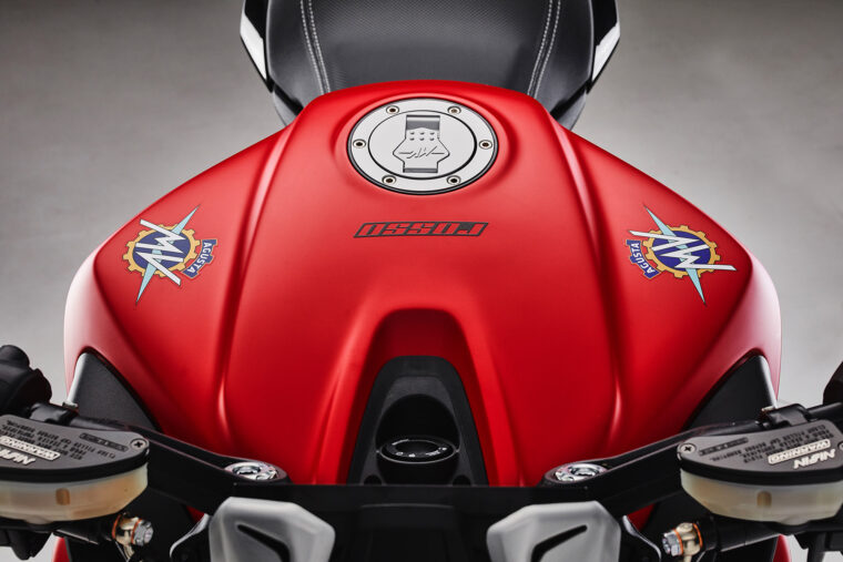 MV-Agusta-Dragster-800-Rosso-2021-detalles (17)
