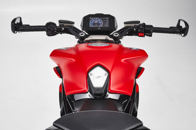MV-Agusta-Dragster-800-Rosso-2021-detalles (19)