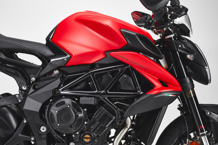 MV-Agusta-Dragster-800-Rosso-2021-detalles (22)