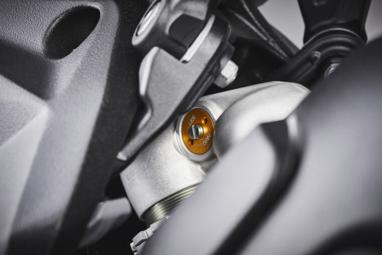 MV-Agusta-Dragster-800-Rosso-2021-detalles (9)